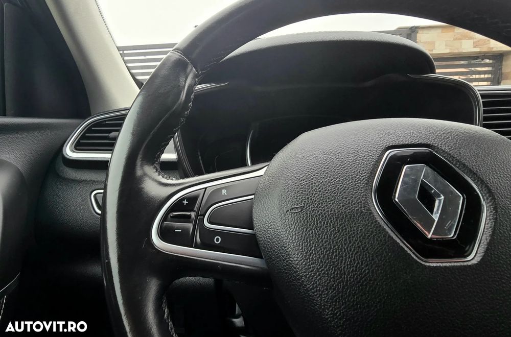 Renault Kadjar TCe 140 GPF BOSE EDITION - 35