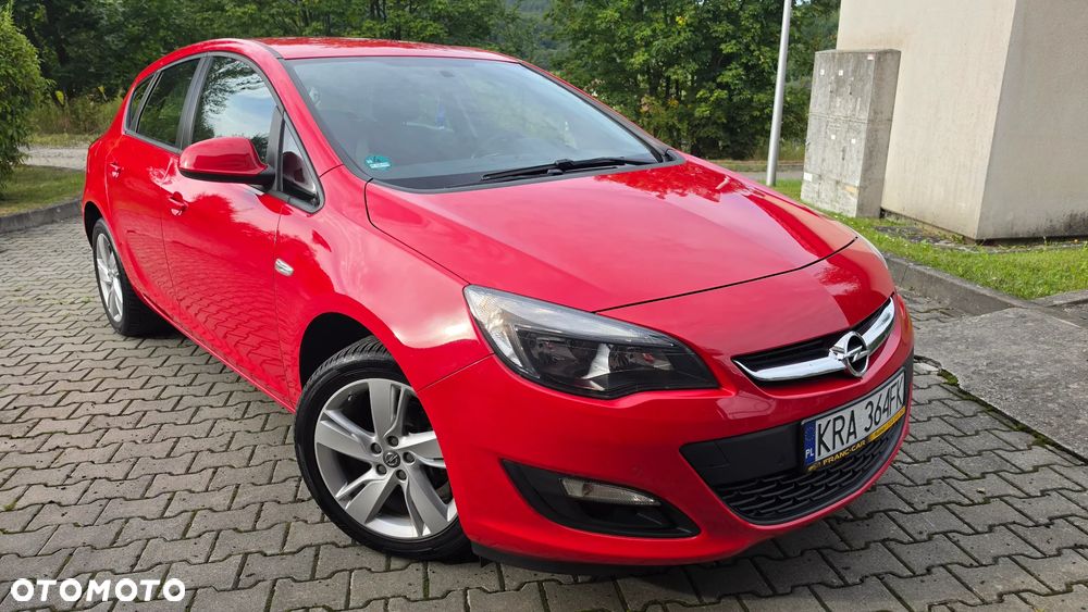 Opel Astra 1.6 Exklusiv - 26