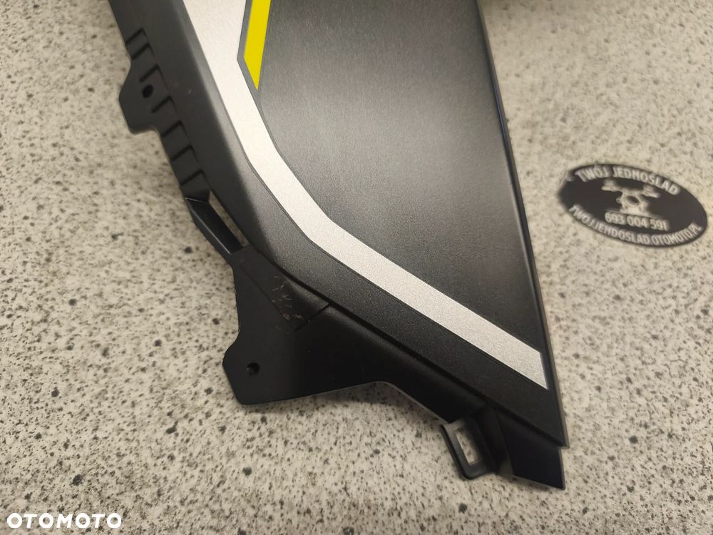 Owiewka, osłona, bok, boczek Suzuki DL800 DL 800 V-Strom DE - 9