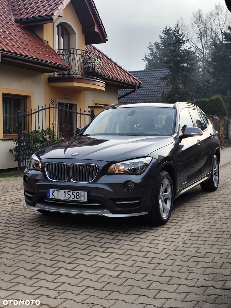 BMW X1 sDrive16d xLine - 2