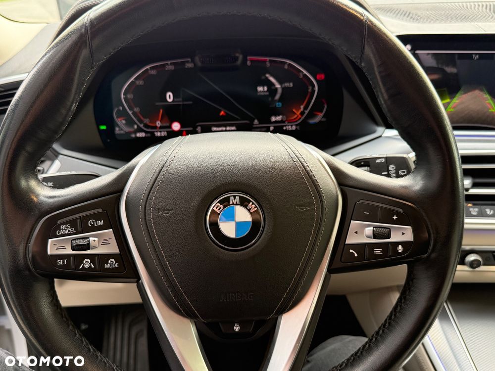 BMW X5 xDrive30d - 34