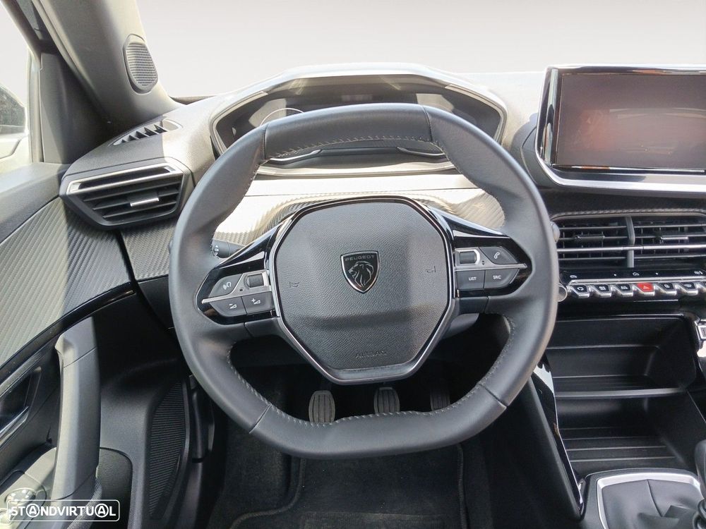 Peugeot 2008 1.2 PureTech Style - 12
