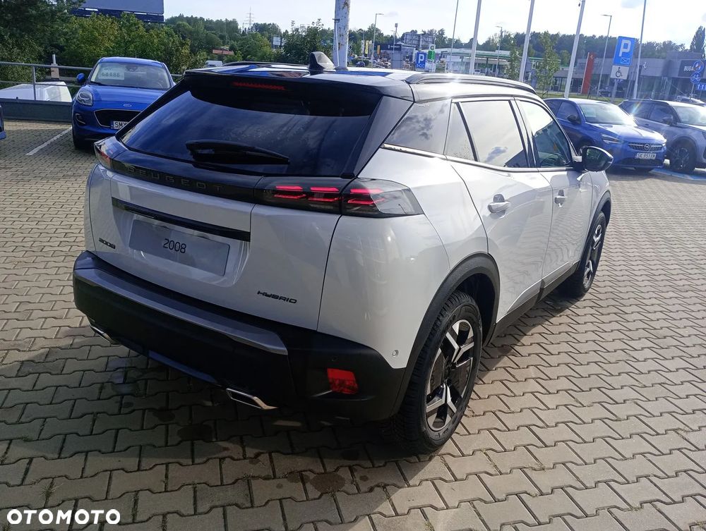 Peugeot 2008 Hybrid 145 e-DSC GT - 8
