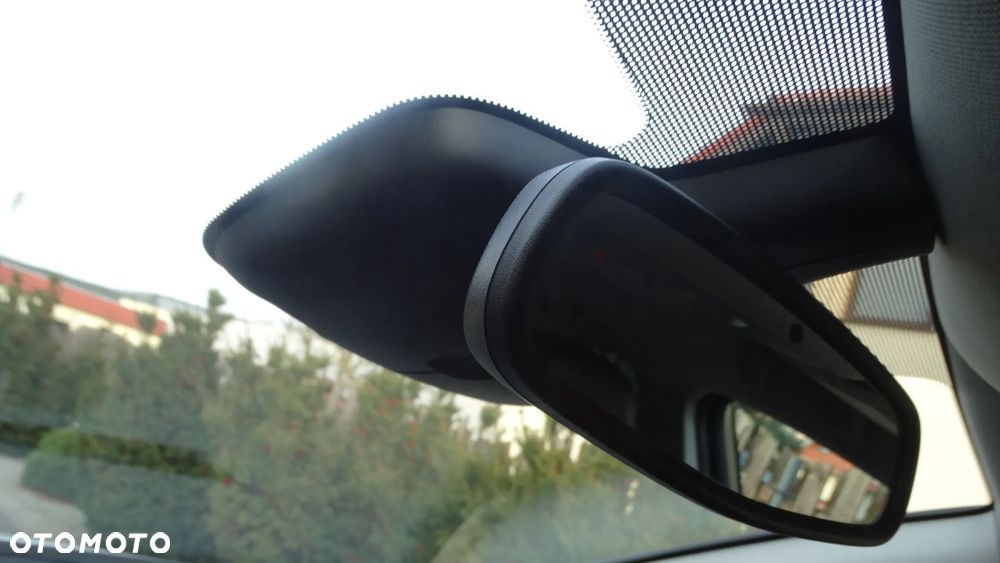 Opel Astra 1.4 Turbo Design Edition - 29