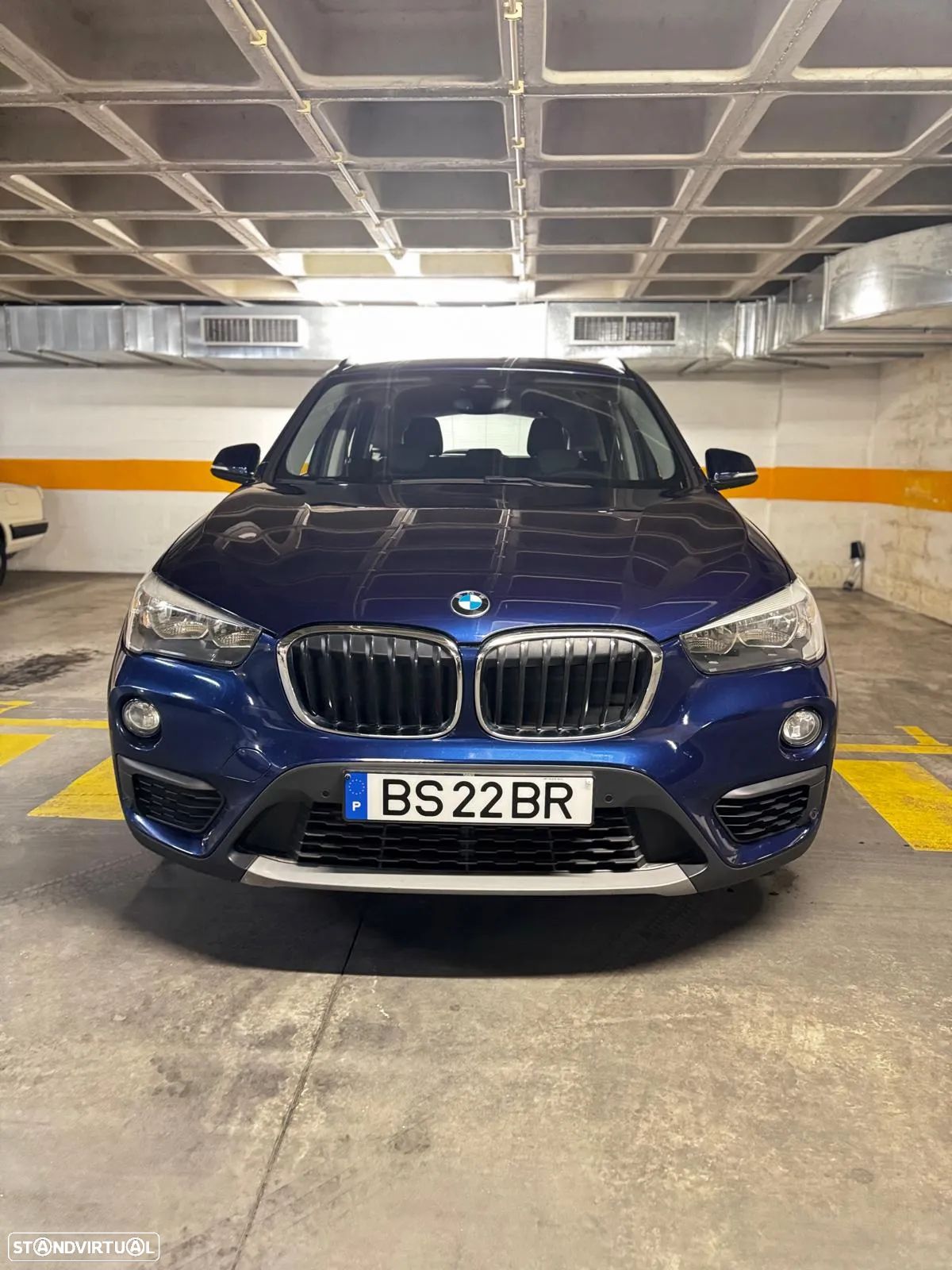 BMW X1 18 d xDrive - 1