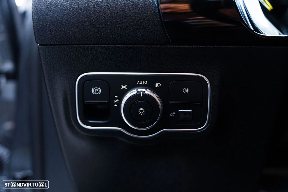 Mercedes-Benz GLA 250 e AMG Line - 20