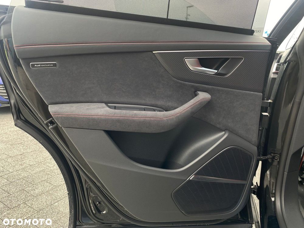 Audi RS Q8 - 18