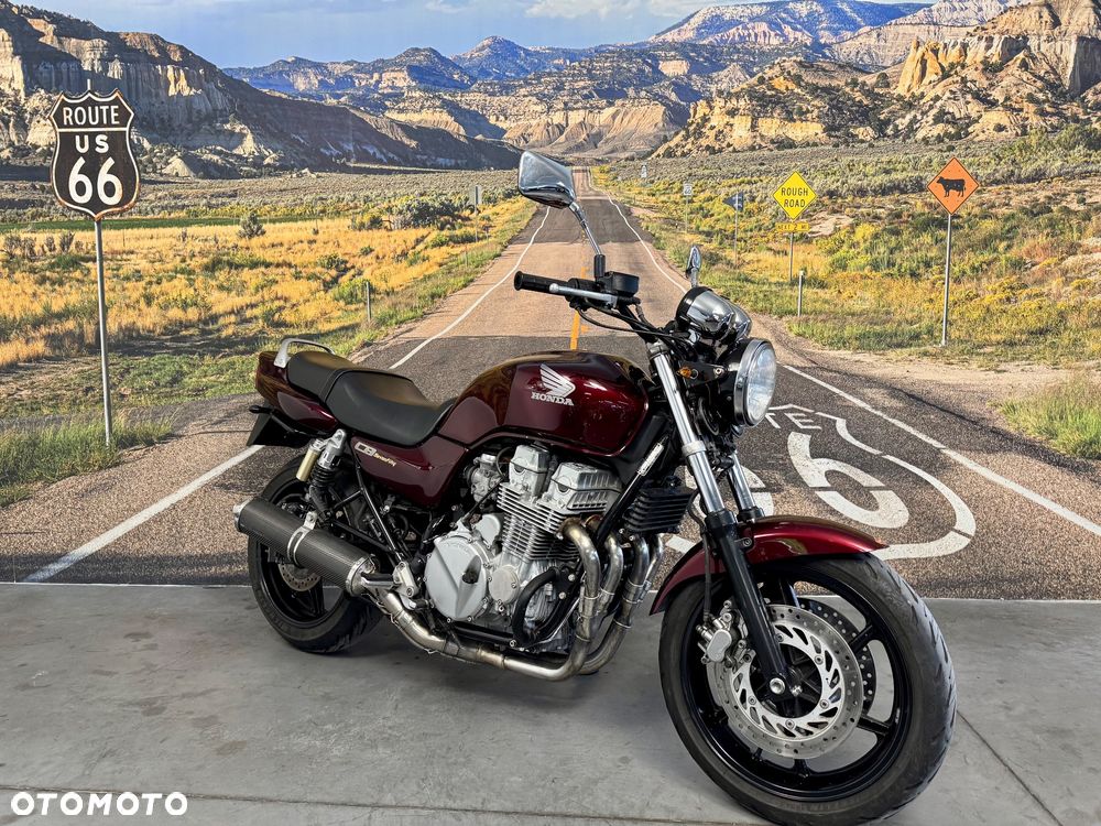 Honda CB - 2