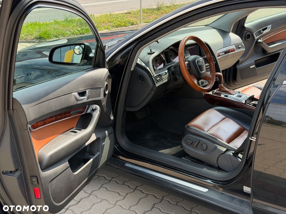 Audi A6 Limousine 3.2 FSI Quattro Tiptronic - 11