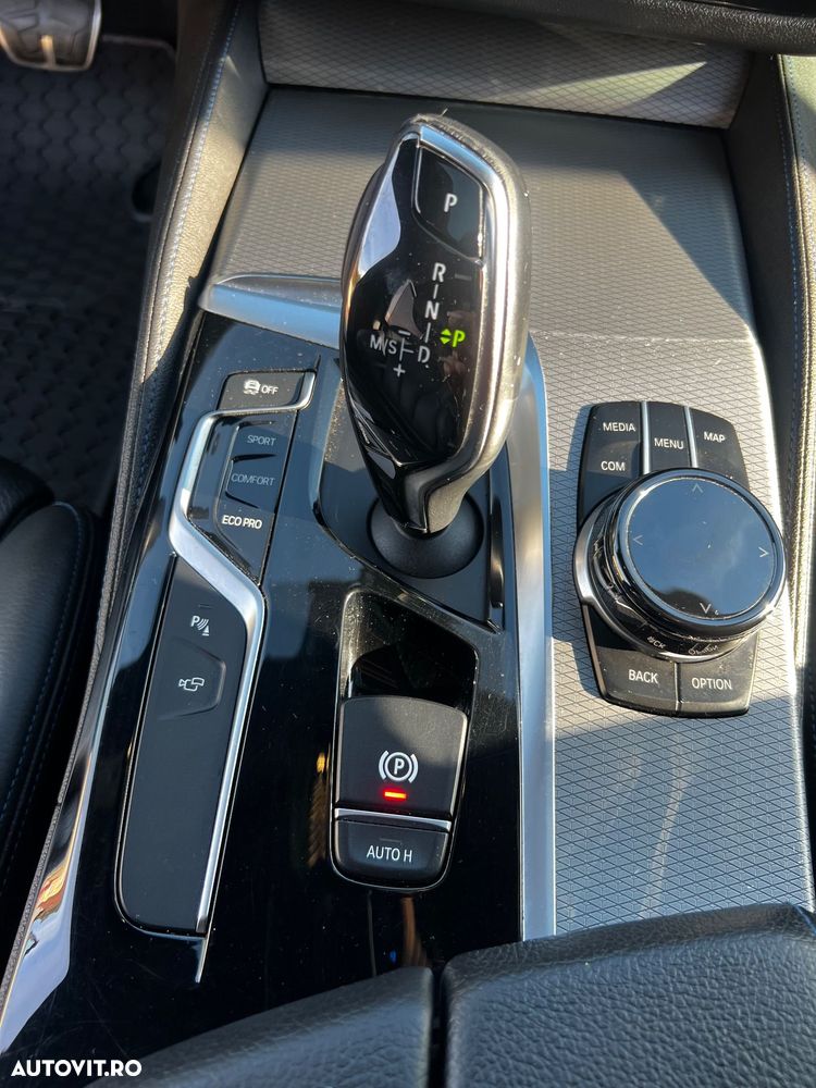 BMW Seria 5 530i xDrive Aut. M Sport Edition - 15