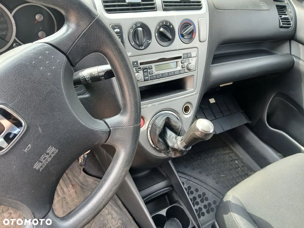 honda civic VII lift 5D fotel fotele kanapa deska kokpit podsufitka boczek boczki klamka podłokietnik - 4