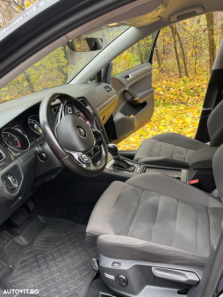 Volkswagen Golf 1.6 TDI DSG Comfortline - 20