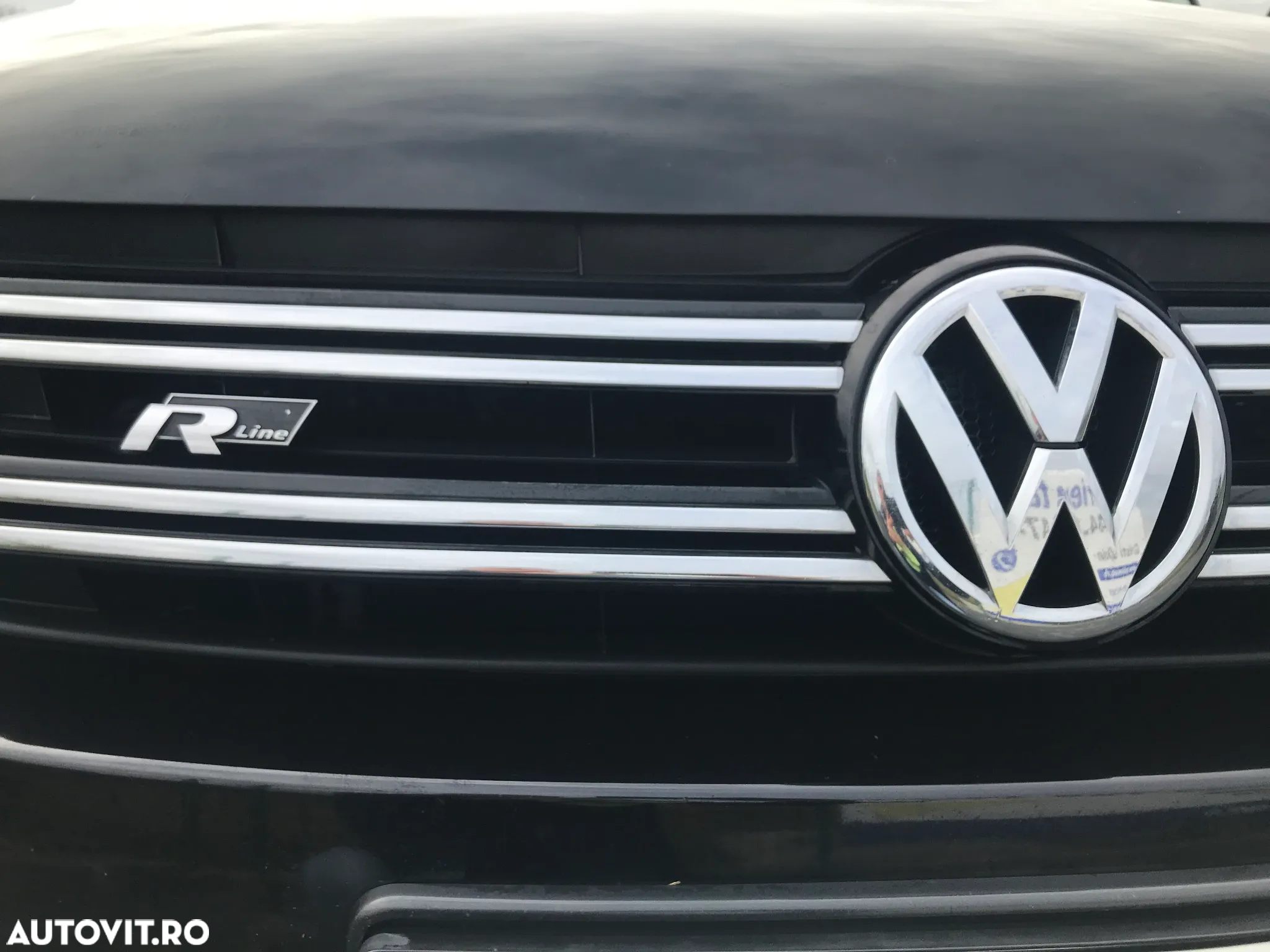 Volkswagen Tiguan - 2