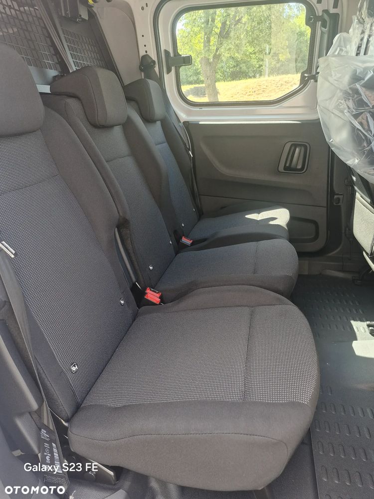 Citroën Berlingo VAN - Furgon Załogowy XL Diesel 100 KM - 5 MIEJSCOWY - 8