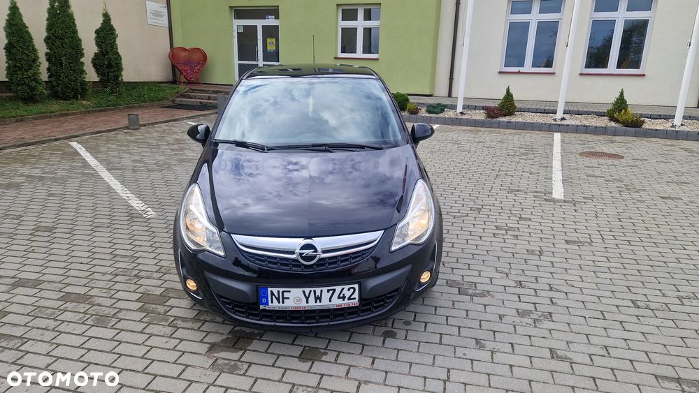 Opel Corsa - 4