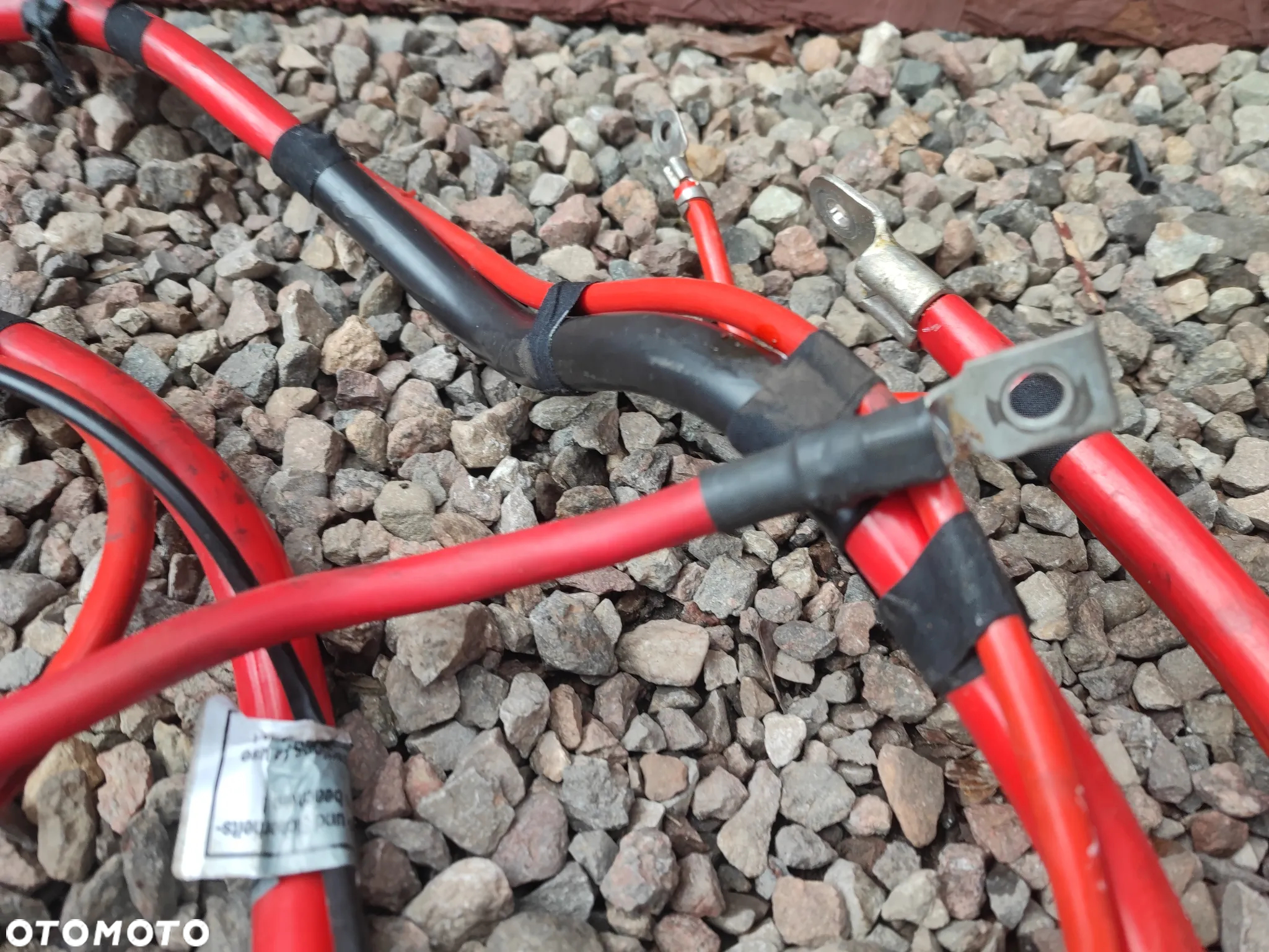 BMW E46 ORYGINALNY KOMPLETNY KABEL AKUMULATORA PLUSOWY NA TYŁ + KLEMA + BEZPIECZNIK O NR. 61 12 8 373 945 OEM W BARDZO DOBRYM STANIE DO SILNIKÓW BENZYNOWYCH - 7