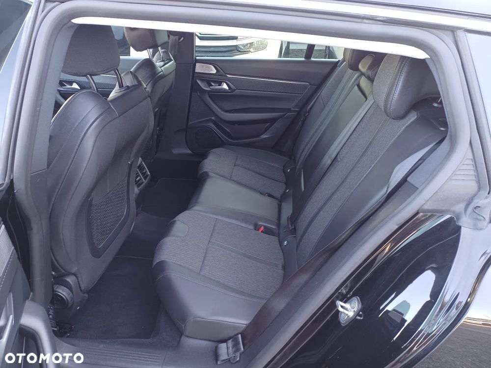 Peugeot 508 SW PureTech 180 EAT8 Allure - 15