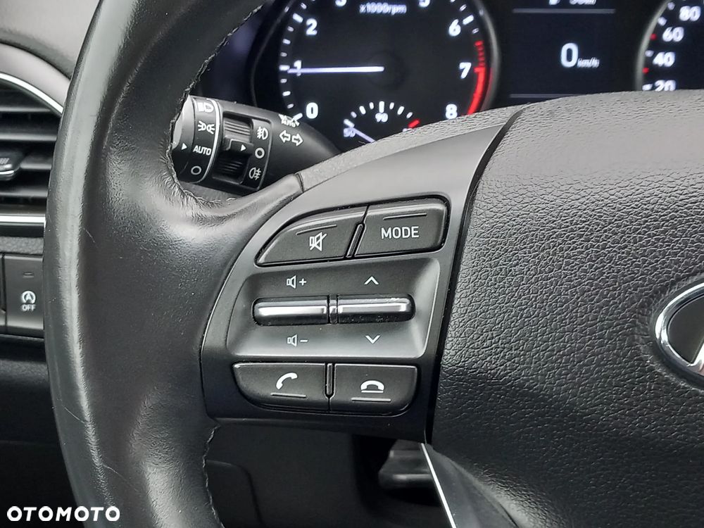 Hyundai i30 1.5 DPI Modern - 18