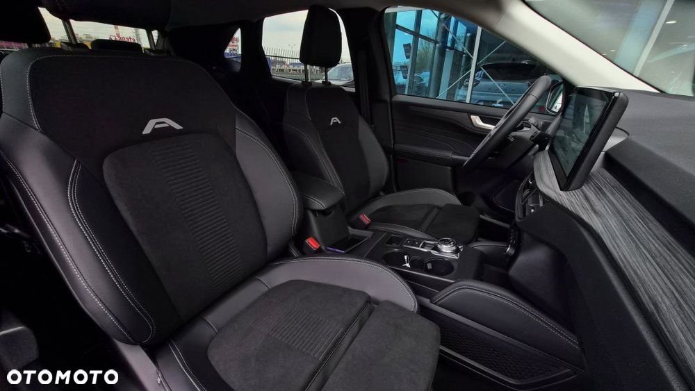 Ford Kuga - 18