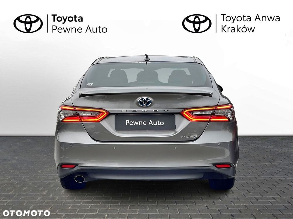 Toyota Camry 2.5 Hybrid Executive CVT - 4