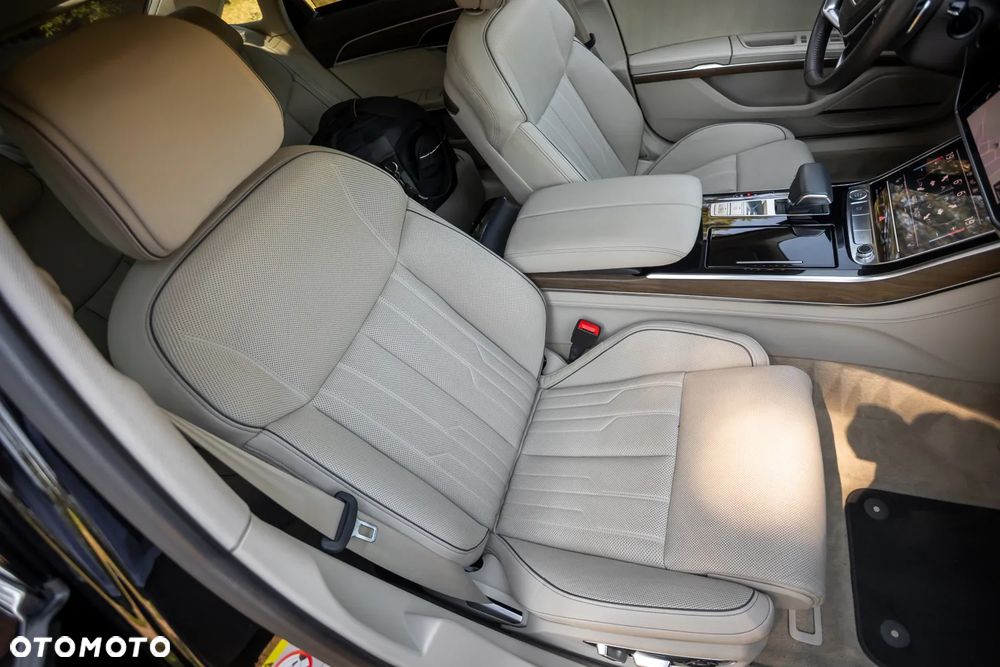 Audi A8 - 16