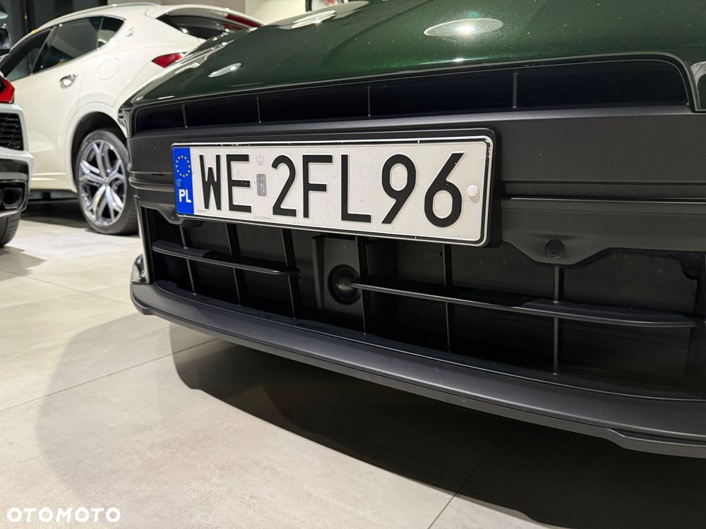 Porsche Panamera 4 - 8