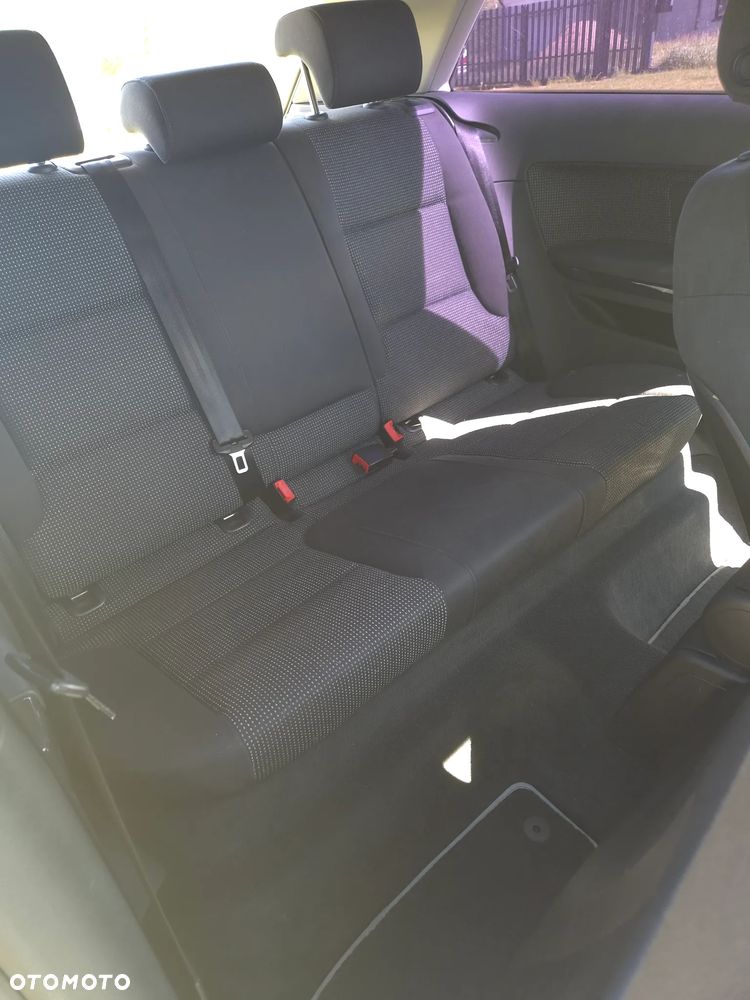 Audi A3 3-drzwiowe 1.6 FSI Ambiente - 5