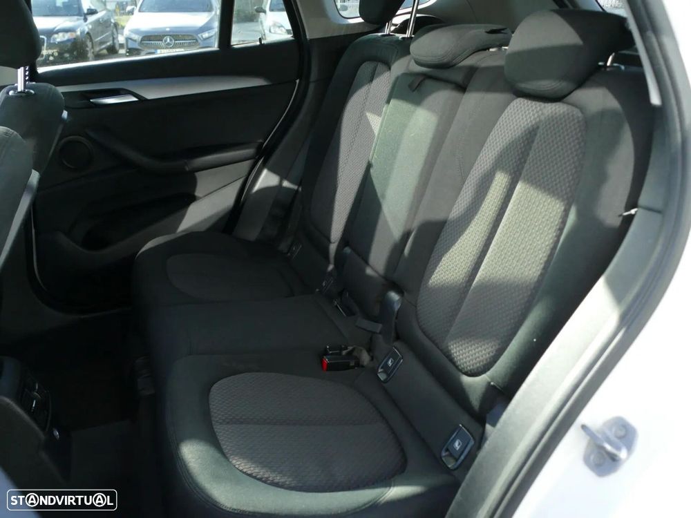 BMW X1 16 d sDrive Advantage - 35