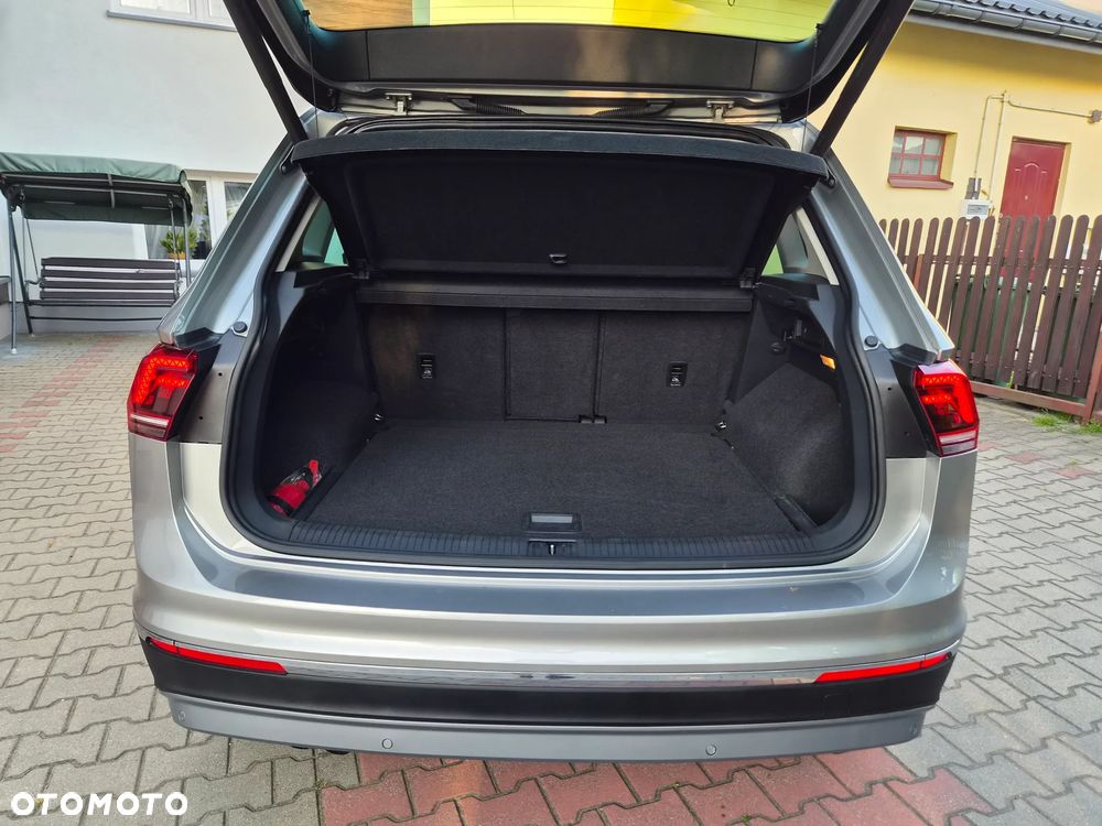 Volkswagen Tiguan 2.0 TDI SCR 4MotION DSG R-Line - 14