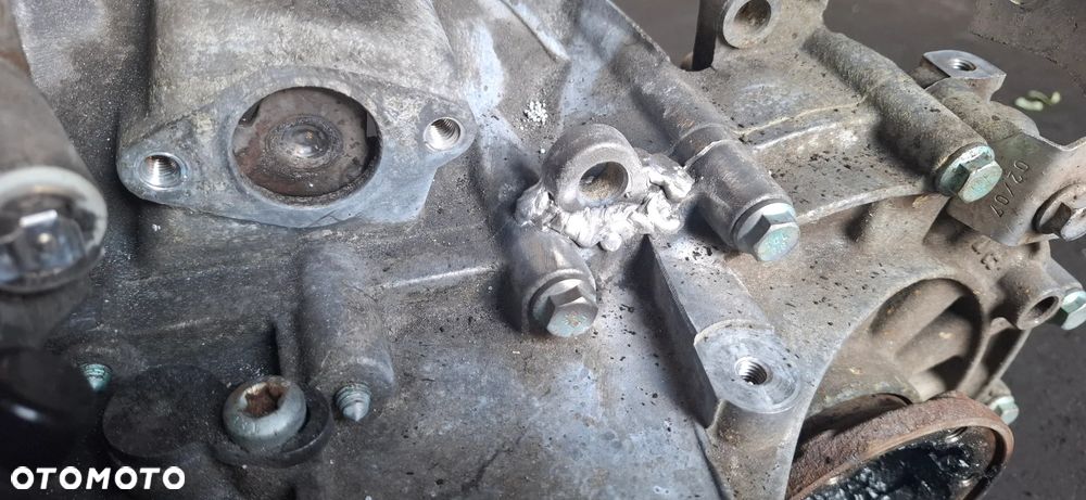 VW GOLF V 1.9TDI SKRZYNIA BIEGÓW JCR 5 BIEGÓW - 3