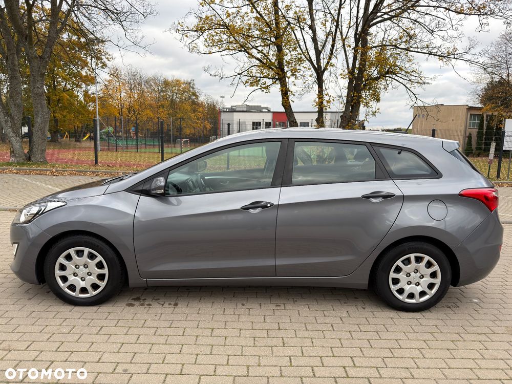Hyundai i30 1.4 CRDi Premium - 4