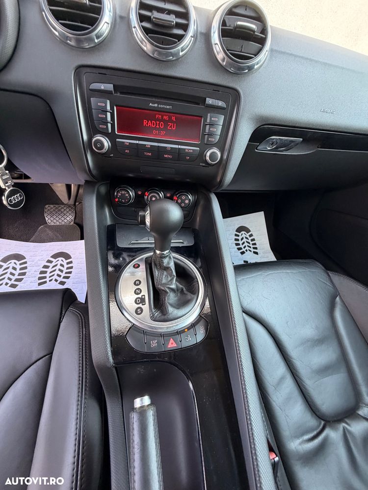 Audi TT 2.0 TFSI S-Tronic - 11