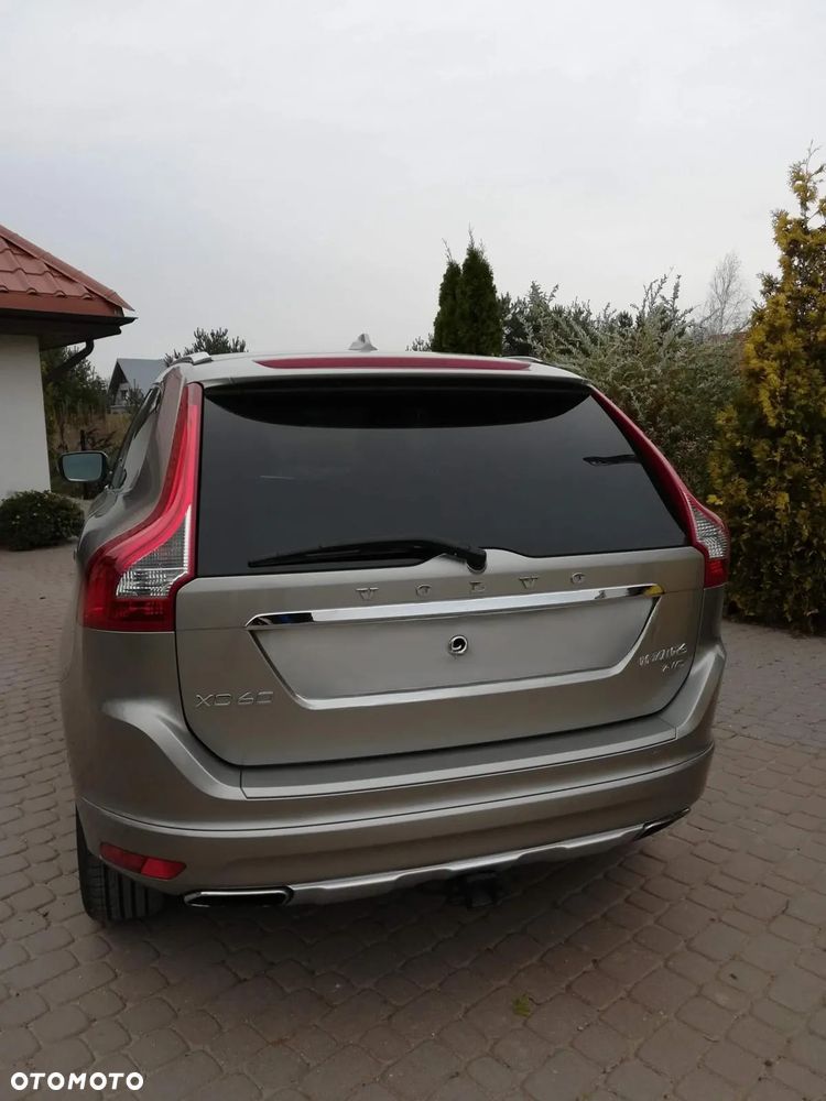 Volvo XC 60 T6 AWD Momentum - 6