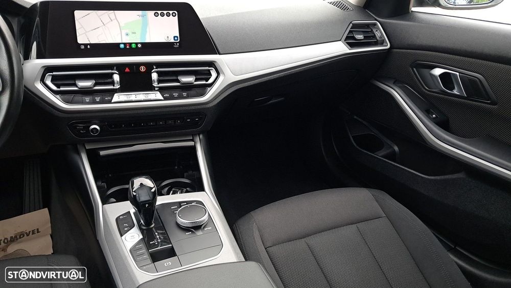 BMW 330 e Corporate Edition Auto - 29