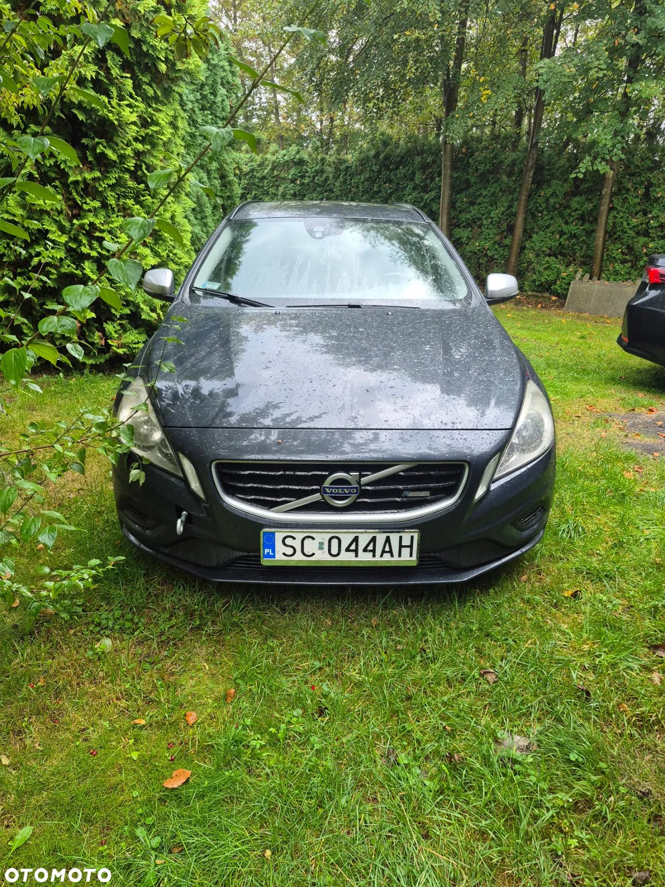 Volvo V60 D3 R-Design - 1