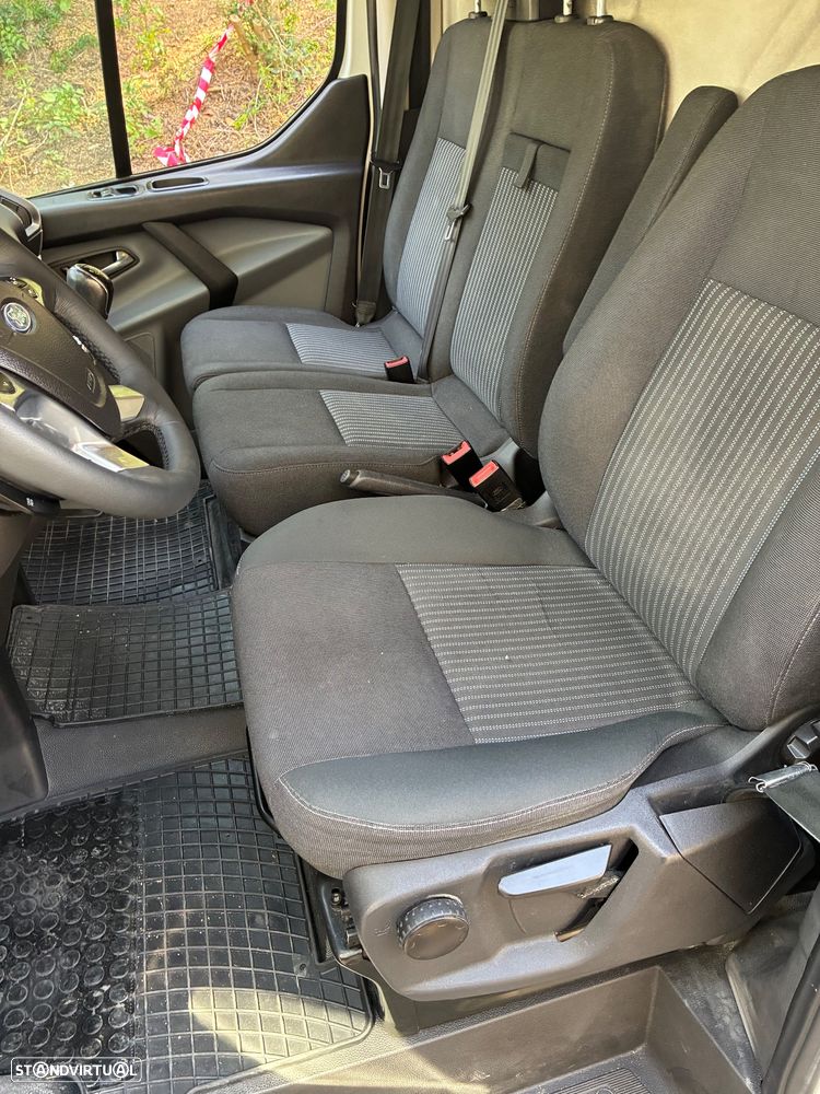 Ford Transit custom van 2.0 Tdci 130 cv - 4