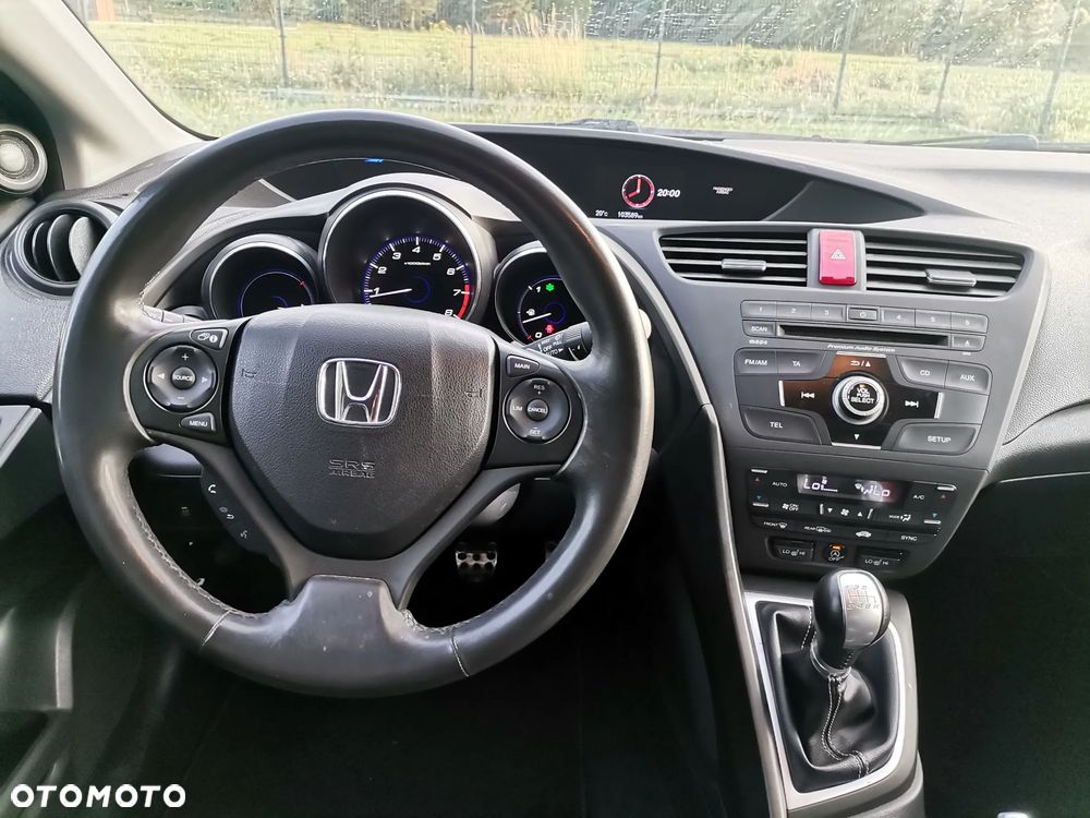 Honda Civic 1.8 Executive - 12