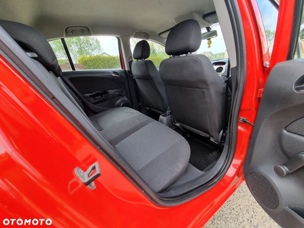 Opel Corsa 1.2 16V Essentia - 22