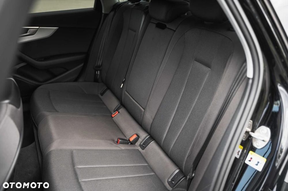Audi A4 Avant - 24
