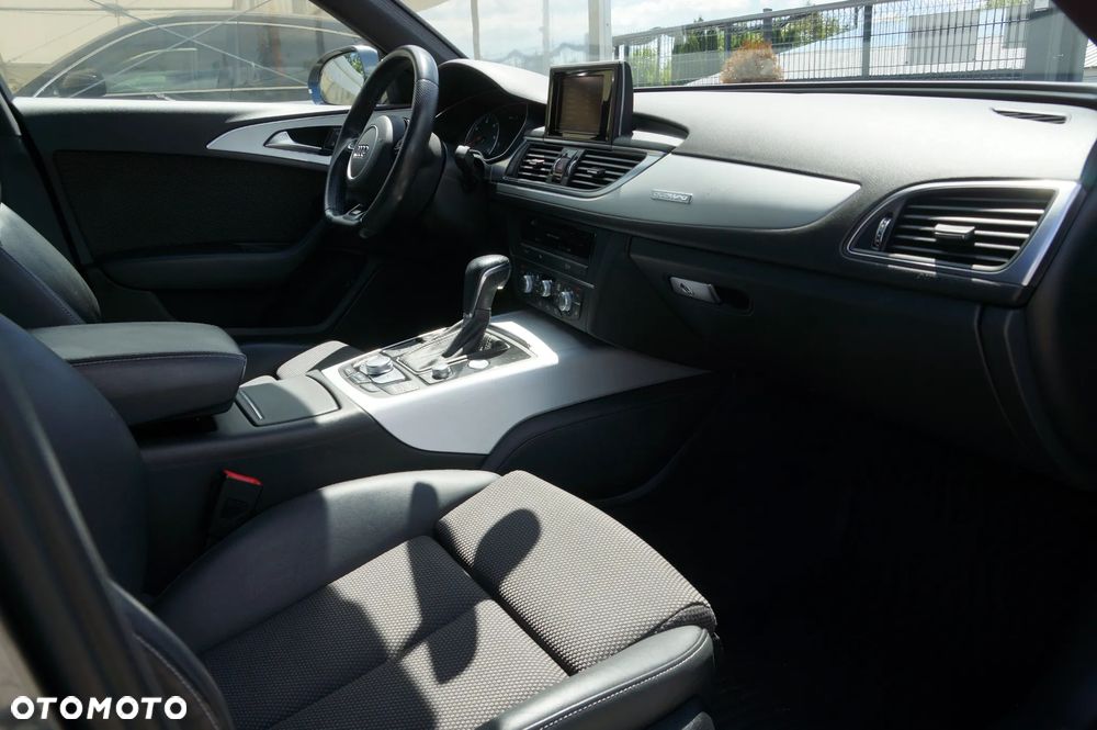 Audi A6 Avant 2.0 TDI quattro S tronic - 27