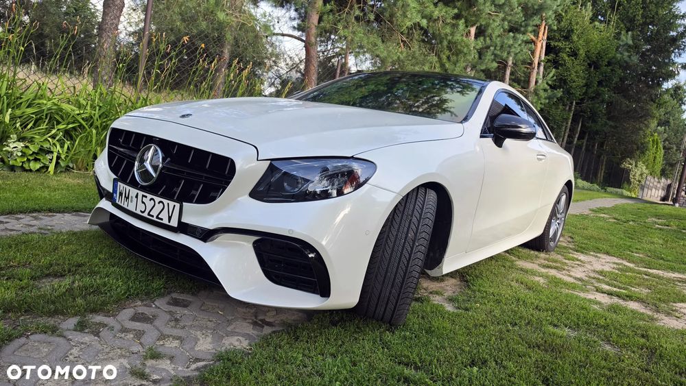 Mercedes-Benz Klasa E 400 4-Matic 9G-TRONIC - 4