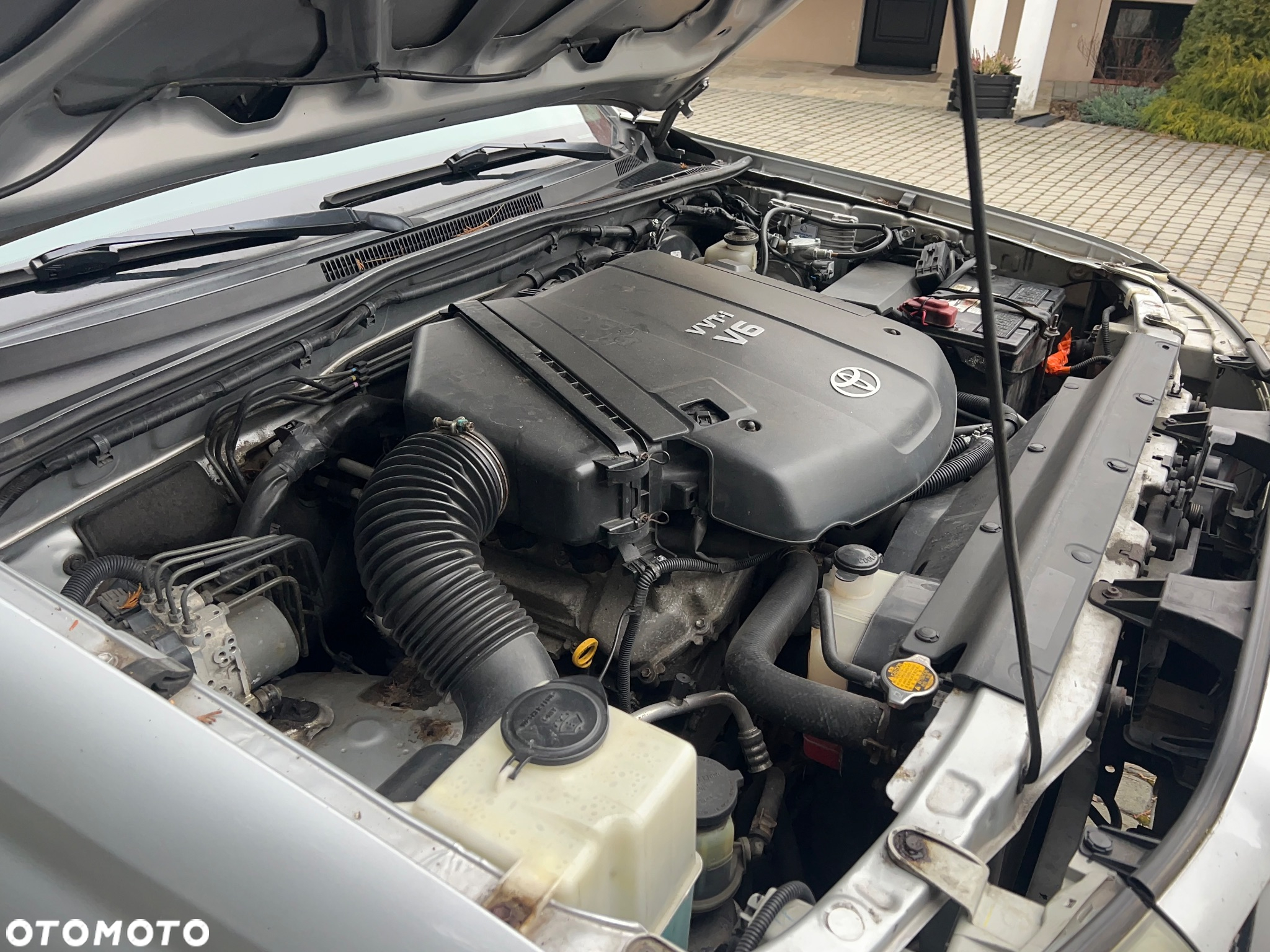 Toyota Tacoma - 14