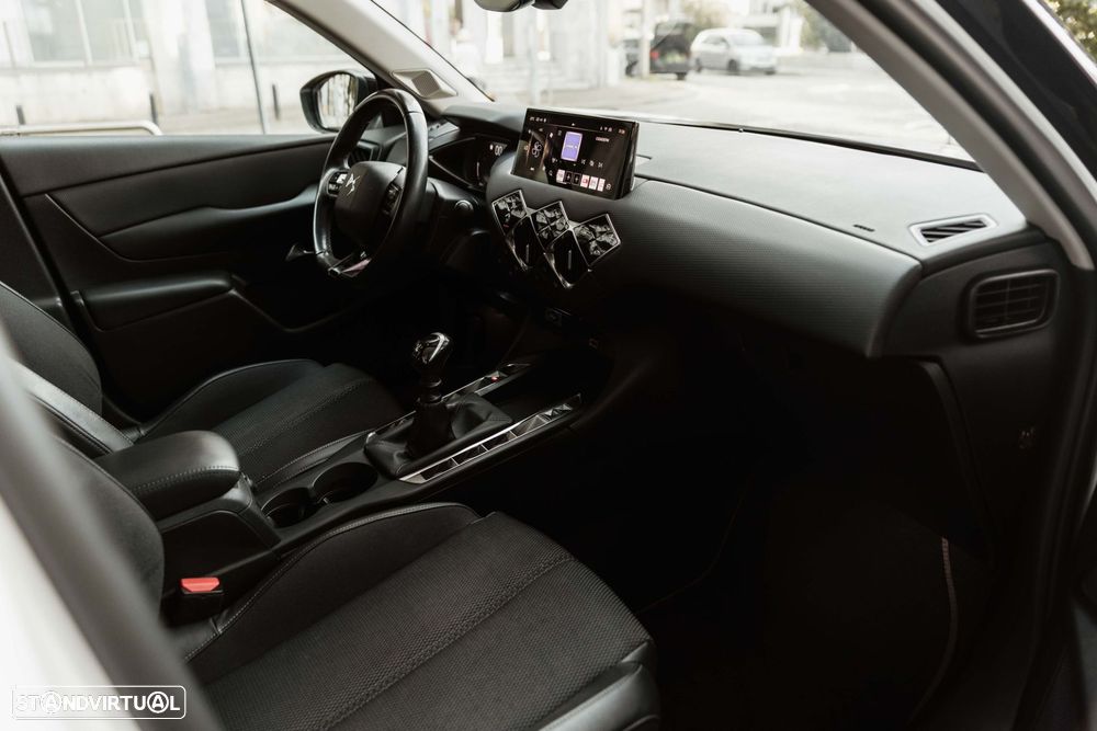 DS DS3 1.2 PureTech Bastille - 21