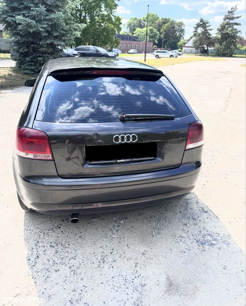 Audi A3 Sportback - 4