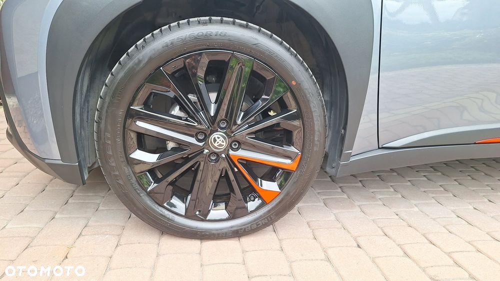 Toyota Aygo X 1.0 VVT-i Undercover CVT - 5