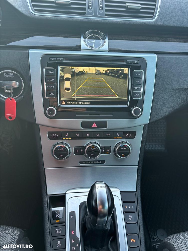 Volkswagen Passat CC - 15