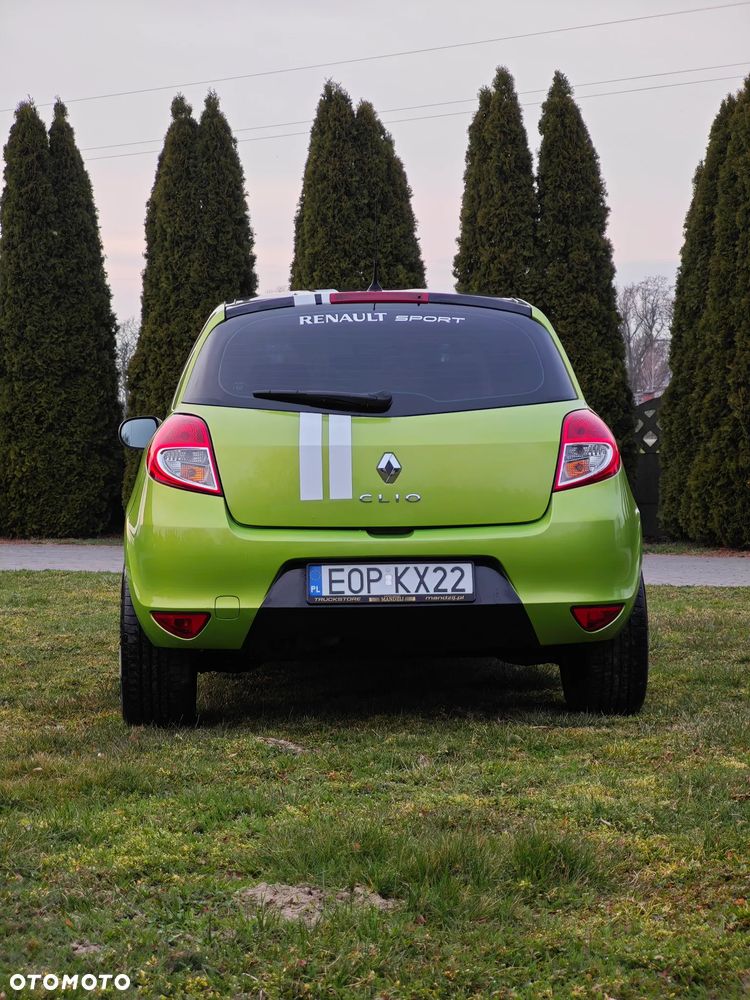 Renault Clio 1.2 16V Dynamique - 6