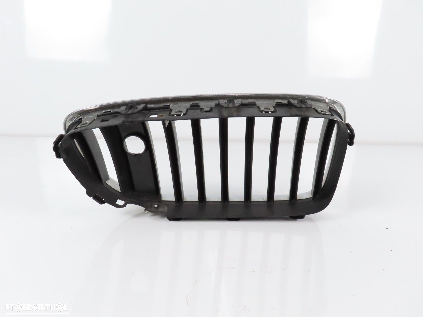 Grelha Esquerdo Seminovo/ Original BMW 5 (F10)/BMW 5 Touring (F11) 51137203203 - 3