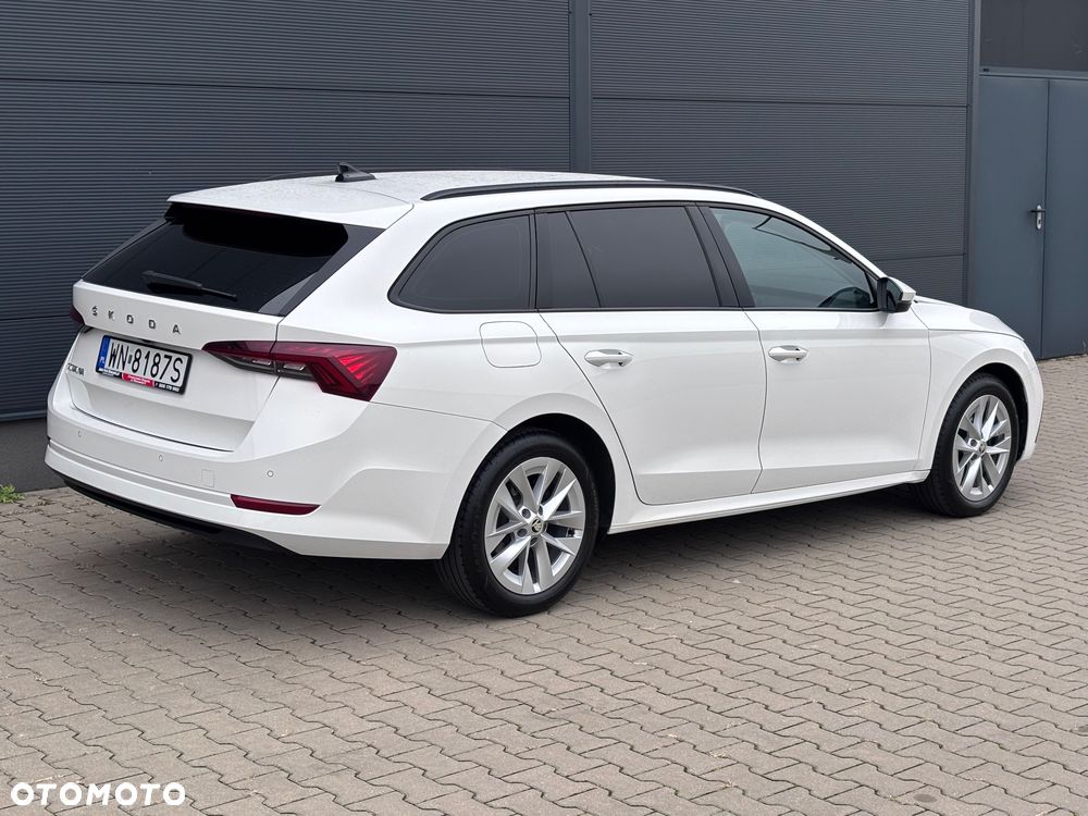 Skoda Octavia 2.0 TDI Ambition DSG - 5