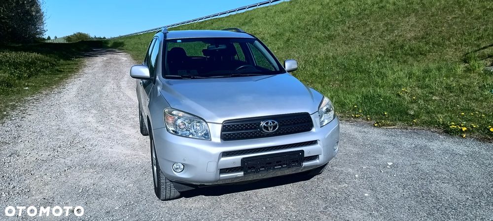 Toyota RAV4 2.0 4x4 Automatik Sol - 8